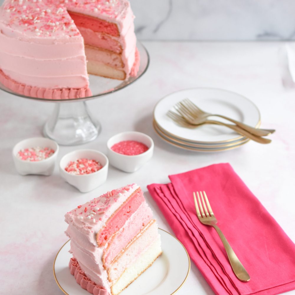 Pink Cake (47) Pink Cake (47)