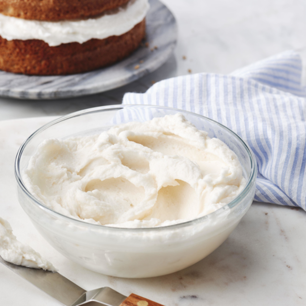 classic-white-frosting-1 classic-white-frosting-1