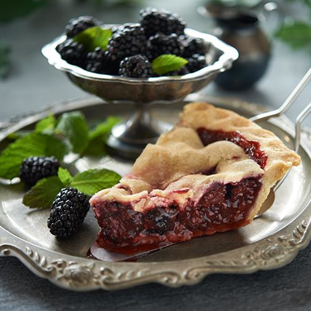 old-fashioned-blackberry-pie old-fashioned-blackberry-pie
