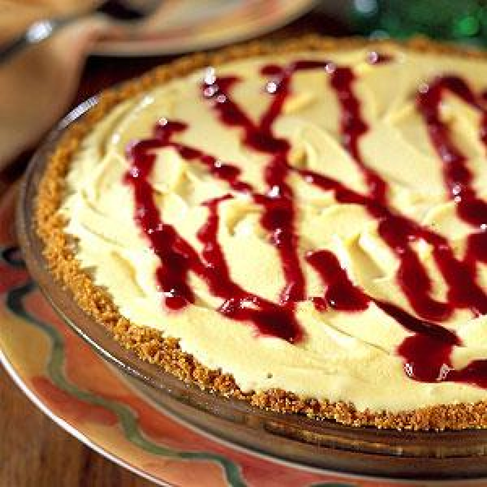 peach-yogurt-pie-with-raspberry-sauce peach-yogurt-pie-with-raspberry-sauce